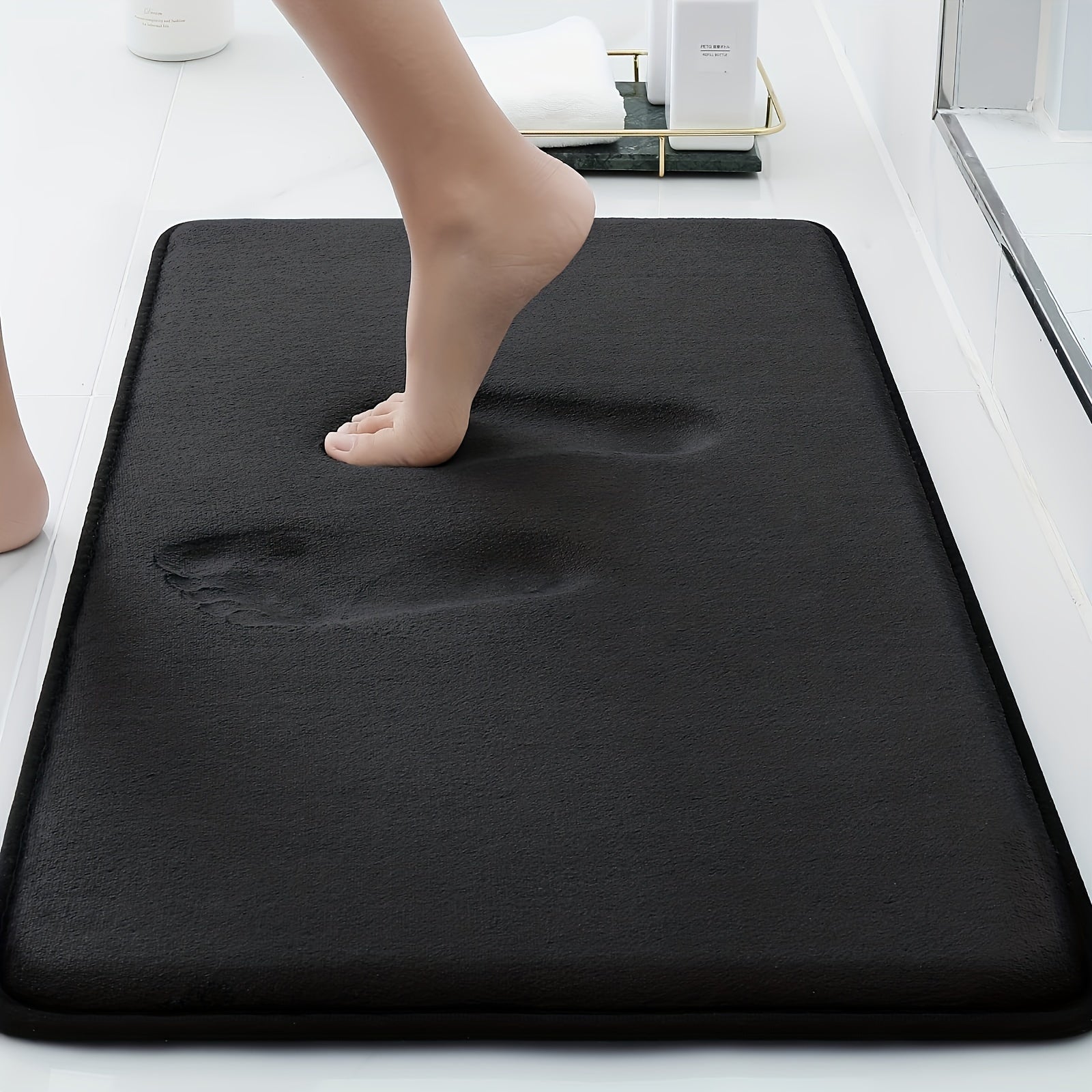 1pc Classic Minimalist Solid Color Soft Rebound Memory Foam Absorbent Non-Slip Bath Mat, Machine Washable Toilet Rug, Rugs for Bathroom, Bath Mats for Bathroom Floor Washable, Non Slip Bathtub Mat, Bathroom Mat Long, Large Bath Mat, Bathroom Rug, Shower